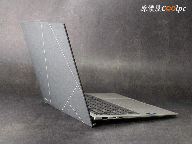 開箱】華碩ASUS Zenbook S 13 OLED 超極致筆電，很輕、很薄、還很環保